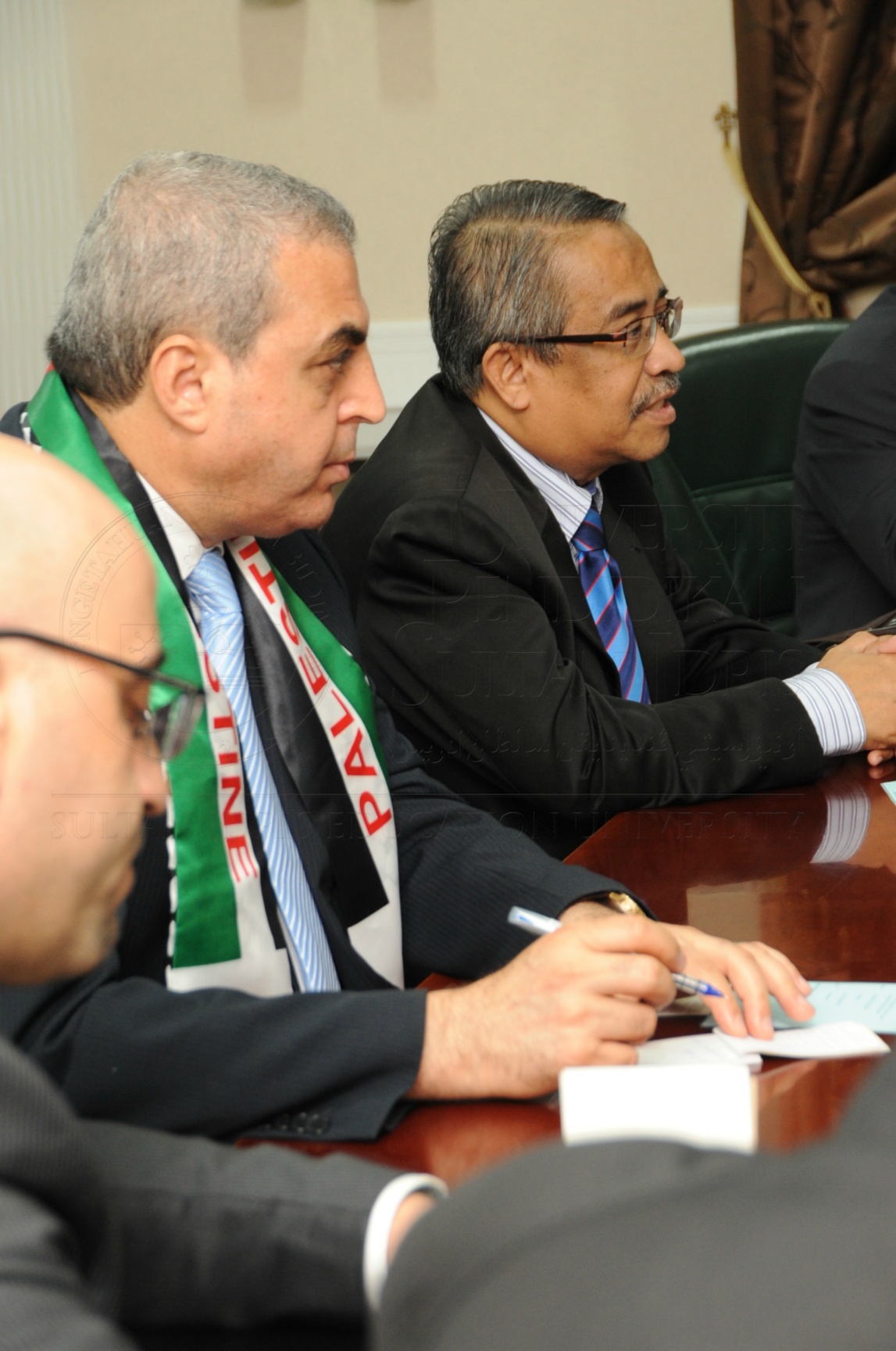 PRO 16 3 PALESTINEHAS 7658